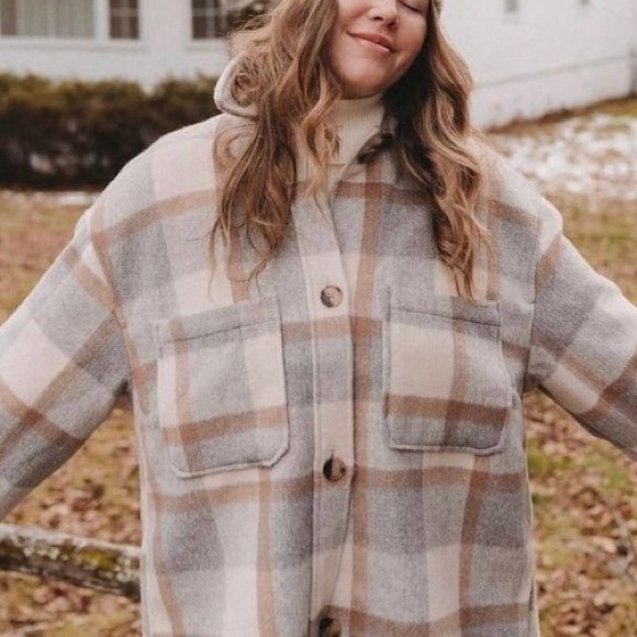 H&M plaid Shacket - Picture 9 of 14